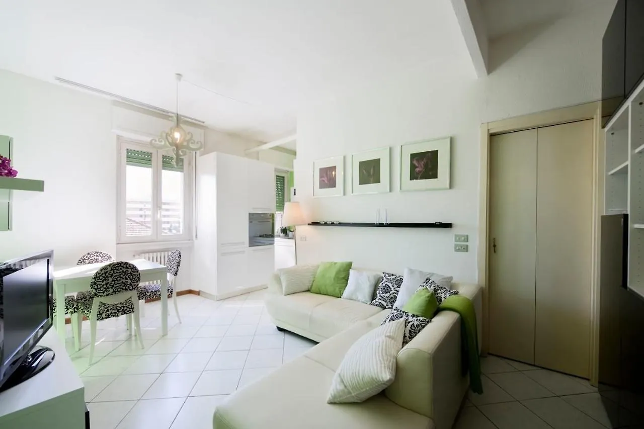 Stunning 1-Bed Apartment In Milano  Milan