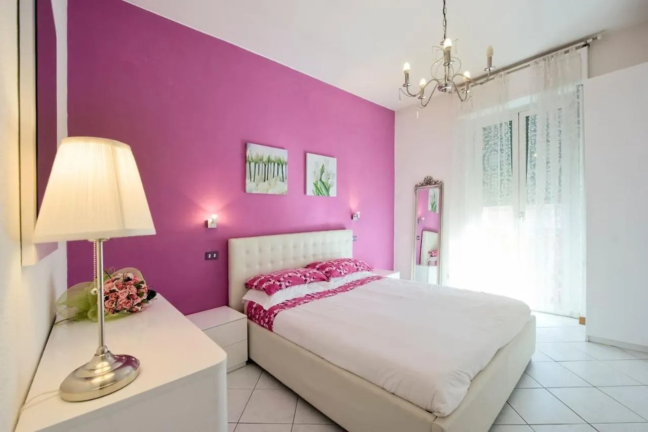 Stunning 1-Bed Apartment In Milano