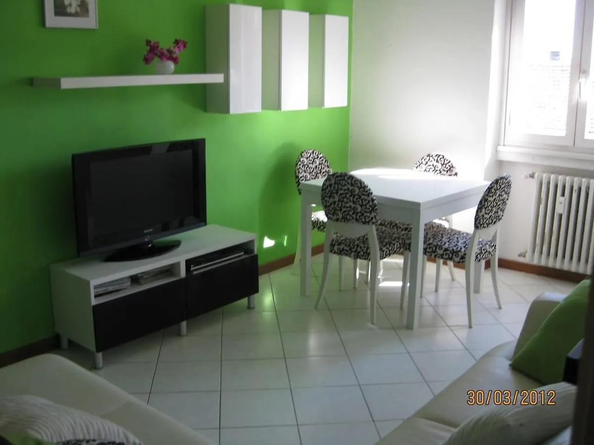 Stunning 1-Bed Apartment In Milano 0*, Milan Italy